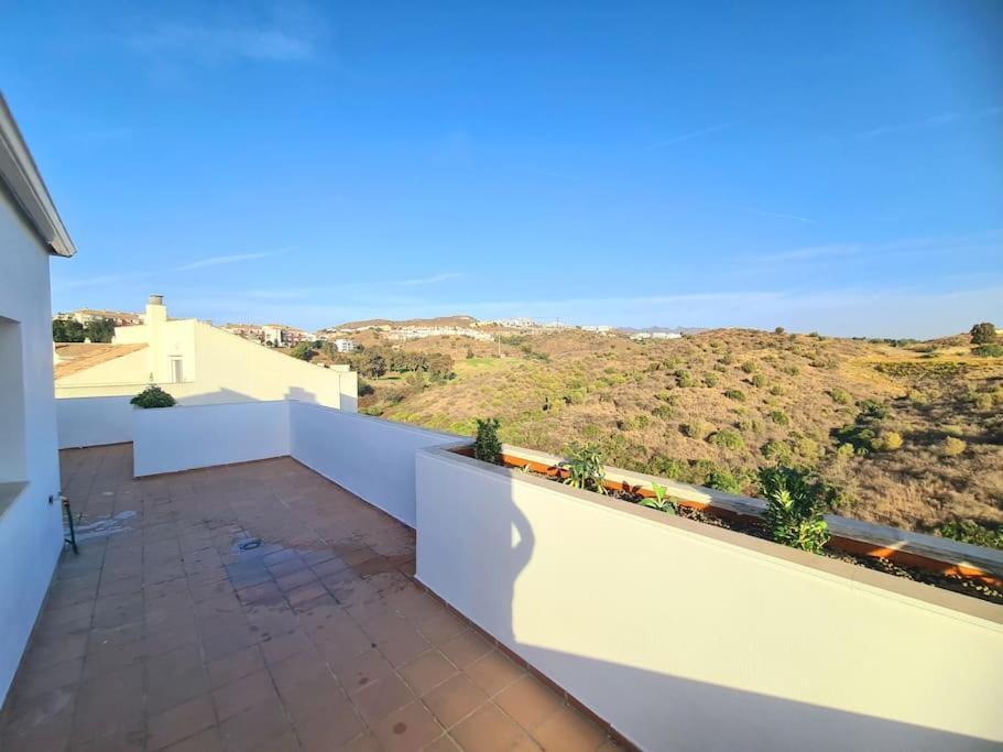 Ferienwohnung Atico Natuka Mijas Costa 250M2 De Relax Y Sol Málaga Exterior foto